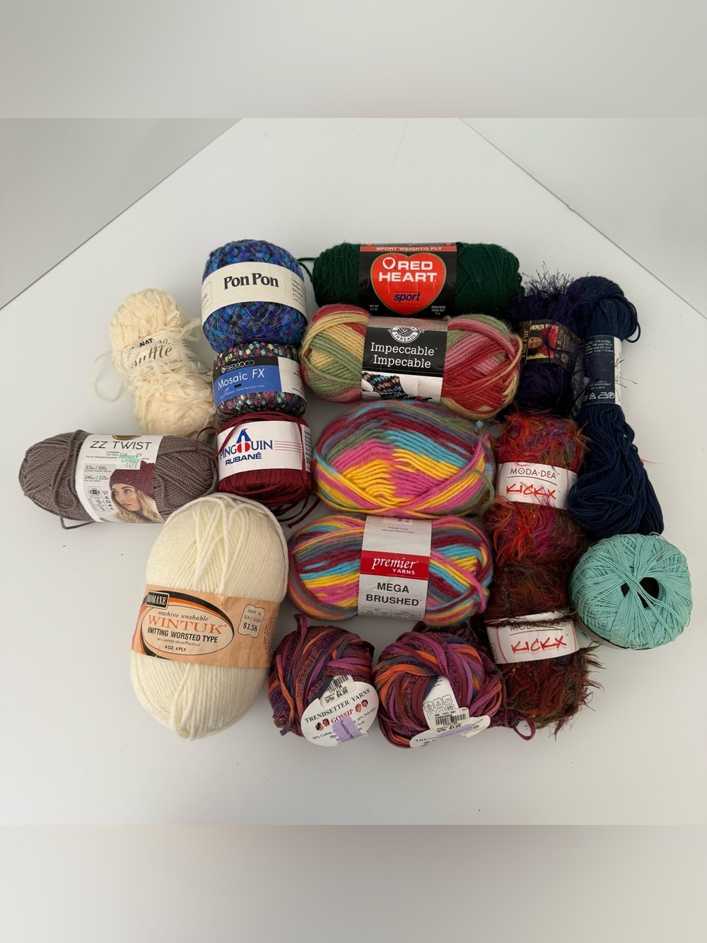 Mixed Yarn Lot Skeins Cake Novelty Specialty Craft Knitting Crochet Destash 17pc